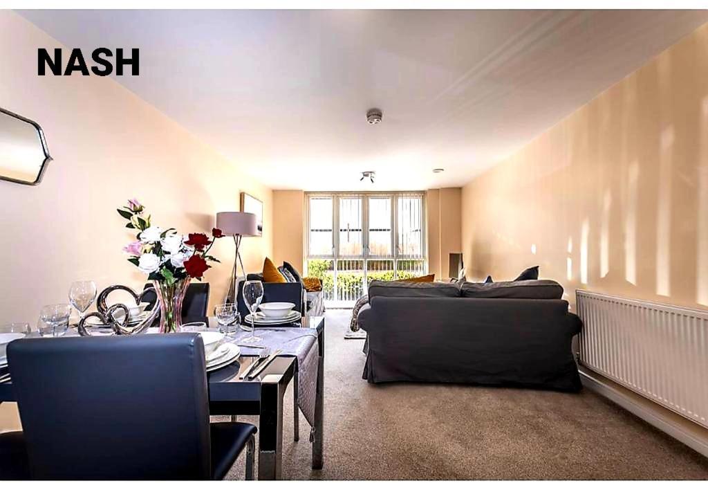 Stylish 2 Bedroom Apartment-Short Term Lets & Serviced Accomodation Reading Ngoại thất bức ảnh
